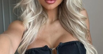 Giannina Blond Amsterdam Escort Dame