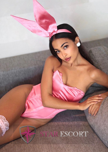 Janet Sexy Amsterdam Escort Dame