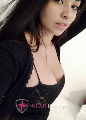 Mia Young Amsterdam Escort Dame
